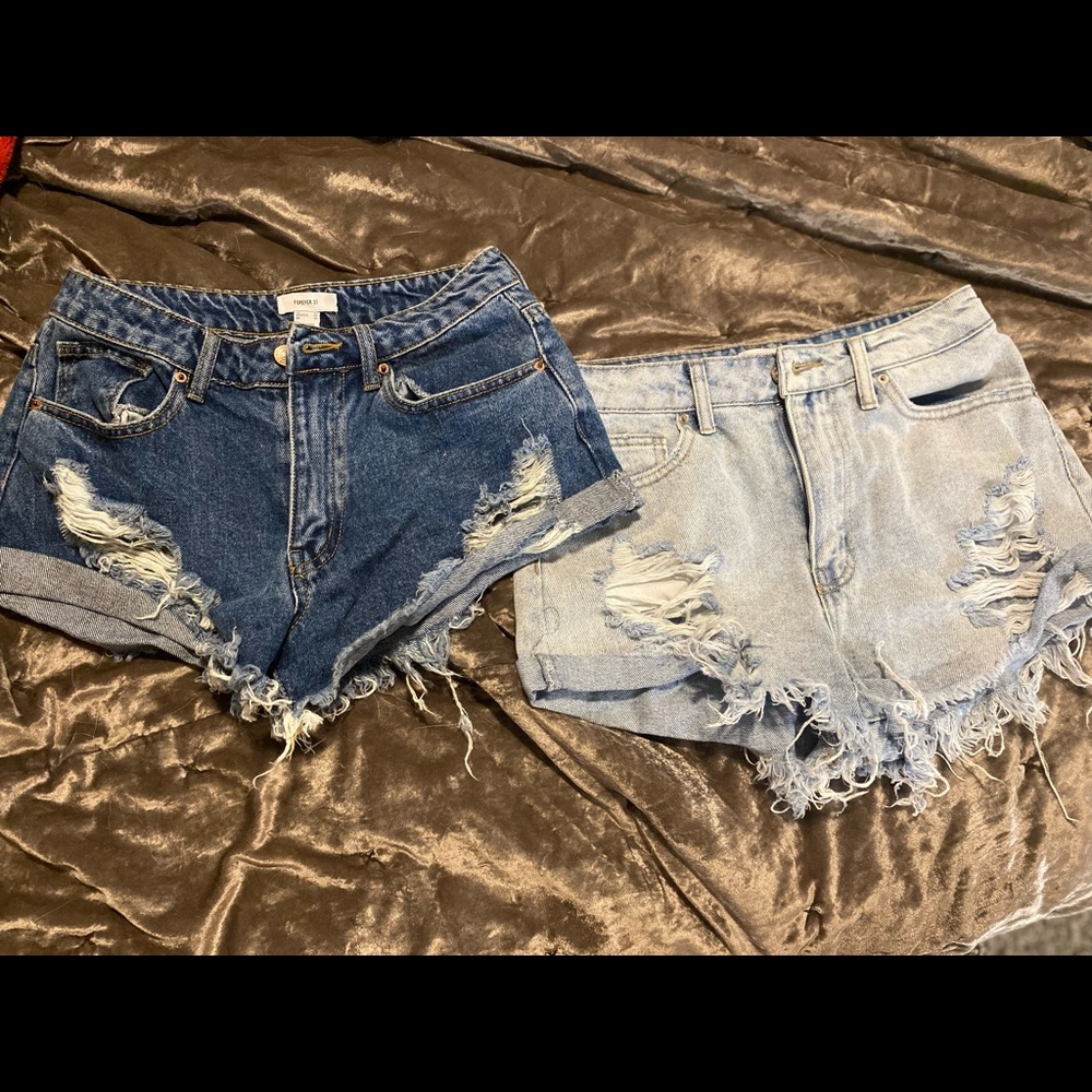 Forever 21 festival denim shorts size 26, nwot